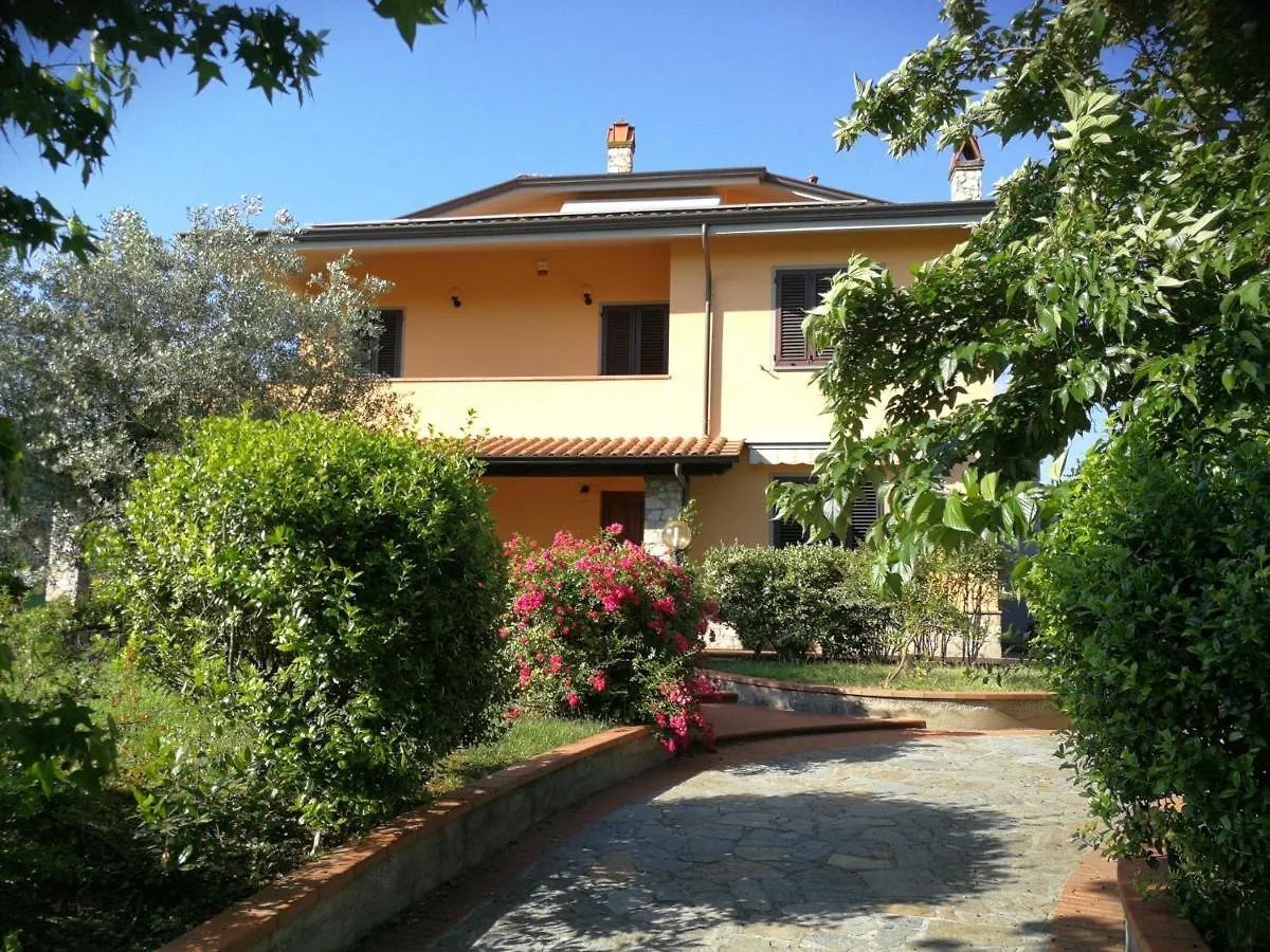 Mansarda Sulla Francigena Bed and Breakfast Altopascio