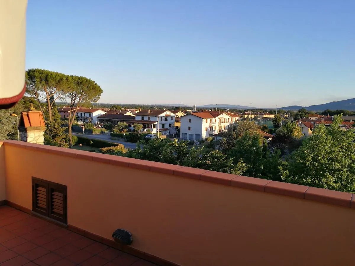 Mansarda Sulla Francigena Bed and Breakfast Altopascio Bed & Breakfast